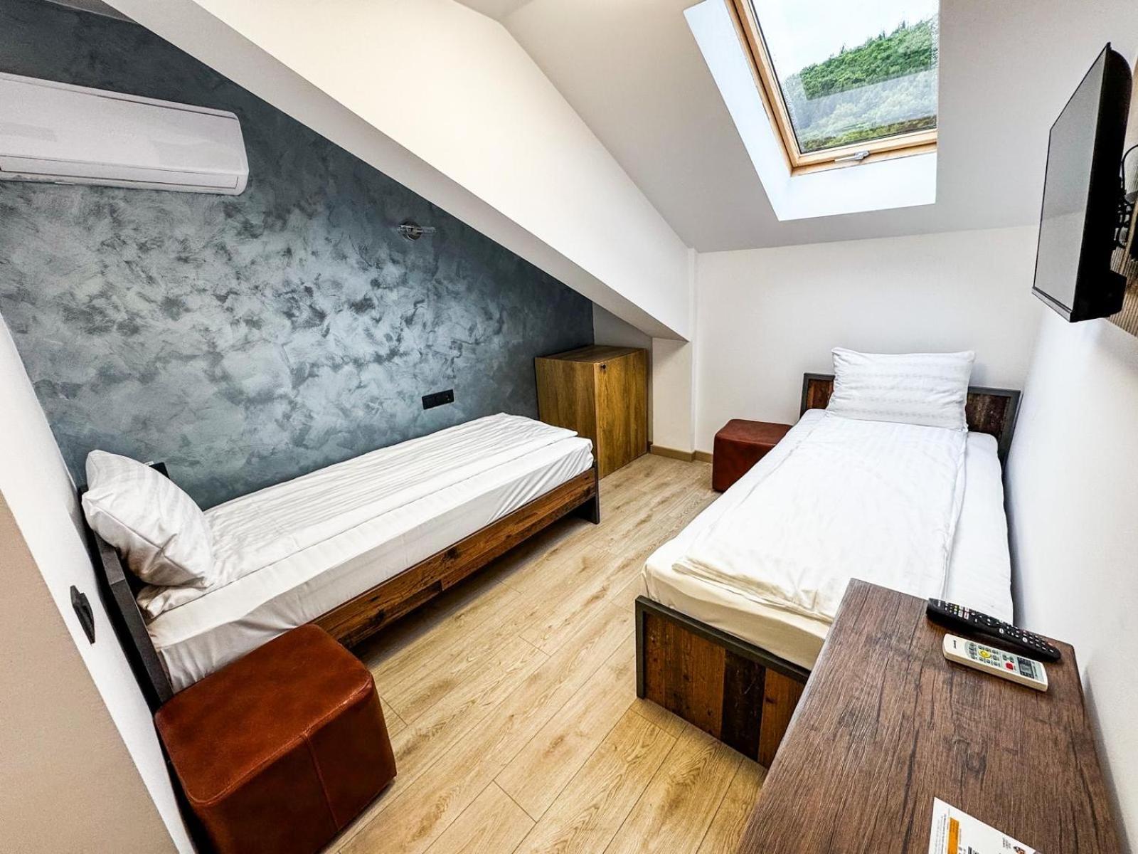 Motel Dalia Джилэу Экстерьер фото
