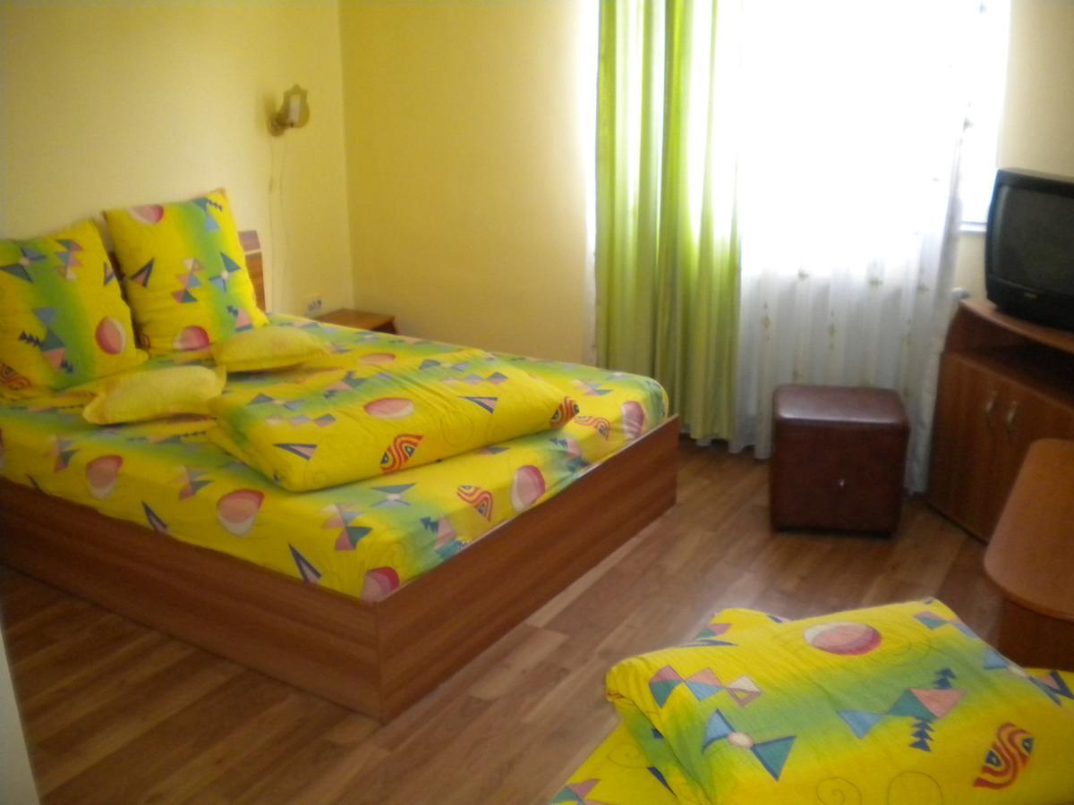 Motel Dalia Джилэу Экстерьер фото
