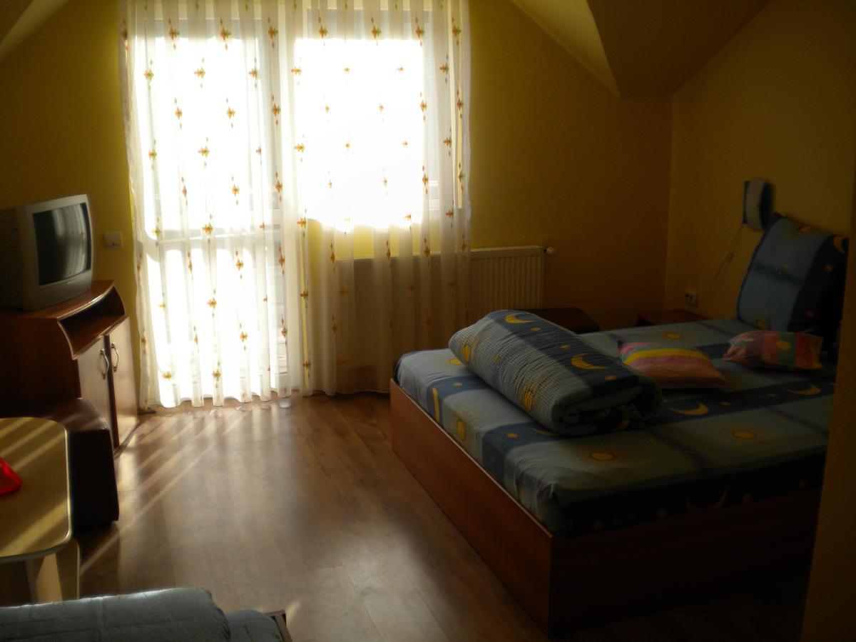 Motel Dalia Джилэу Экстерьер фото