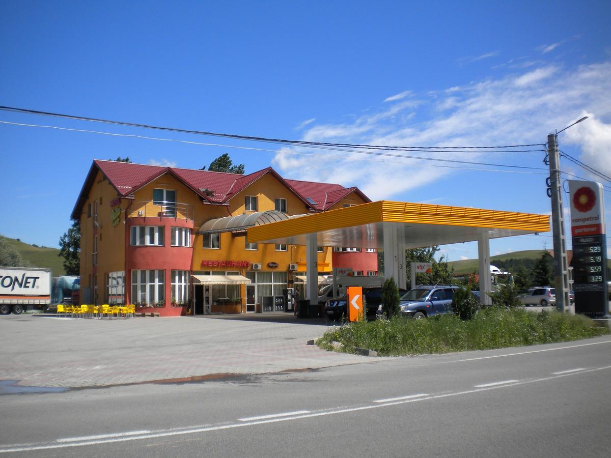 Motel Dalia Джилэу Экстерьер фото