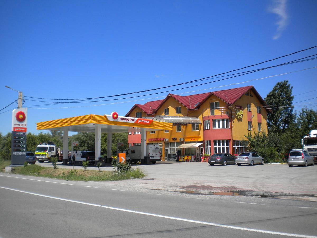 Motel Dalia Джилэу Экстерьер фото
